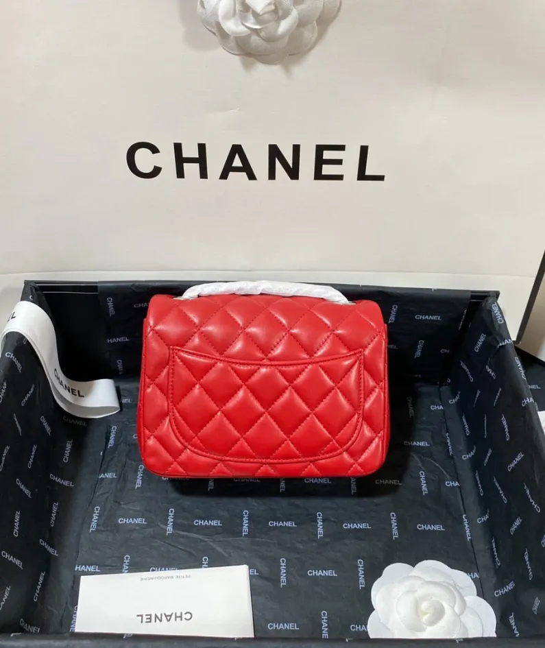 Lambskin Model: 1115 Size: 17cm
