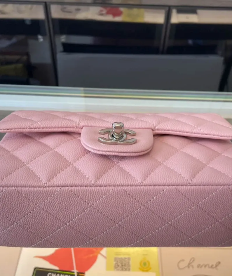 Light Silver Metal Bag Size: 20cm Ident No.: 01116