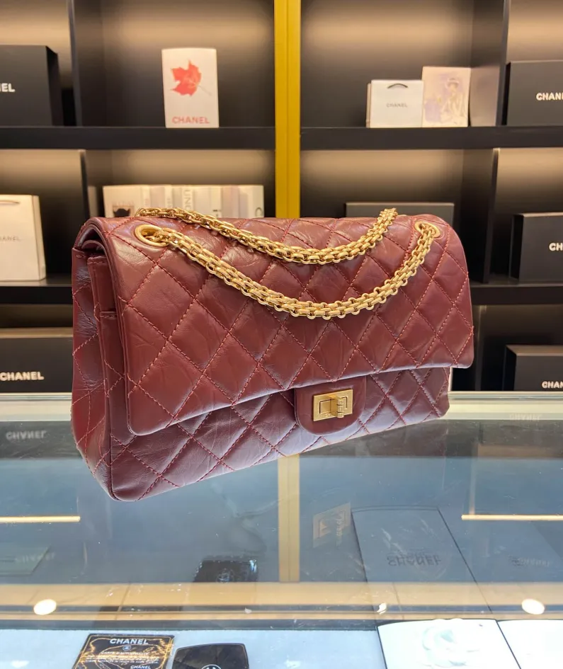 CHANEL Size: 24cm Ident No.: 037586
