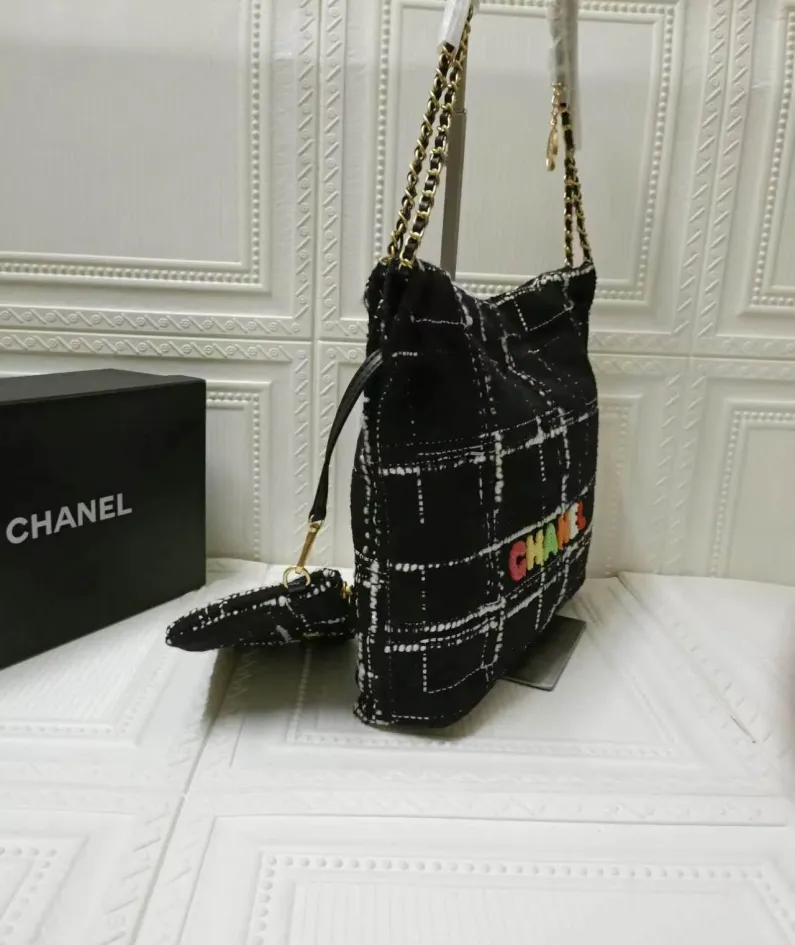 Flannel Size: 35x37x7cm Style: 910