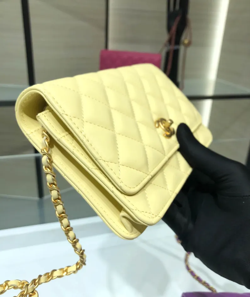 Metal Ball Underarm Bag Size 19 Model Number: AP1450Y8680