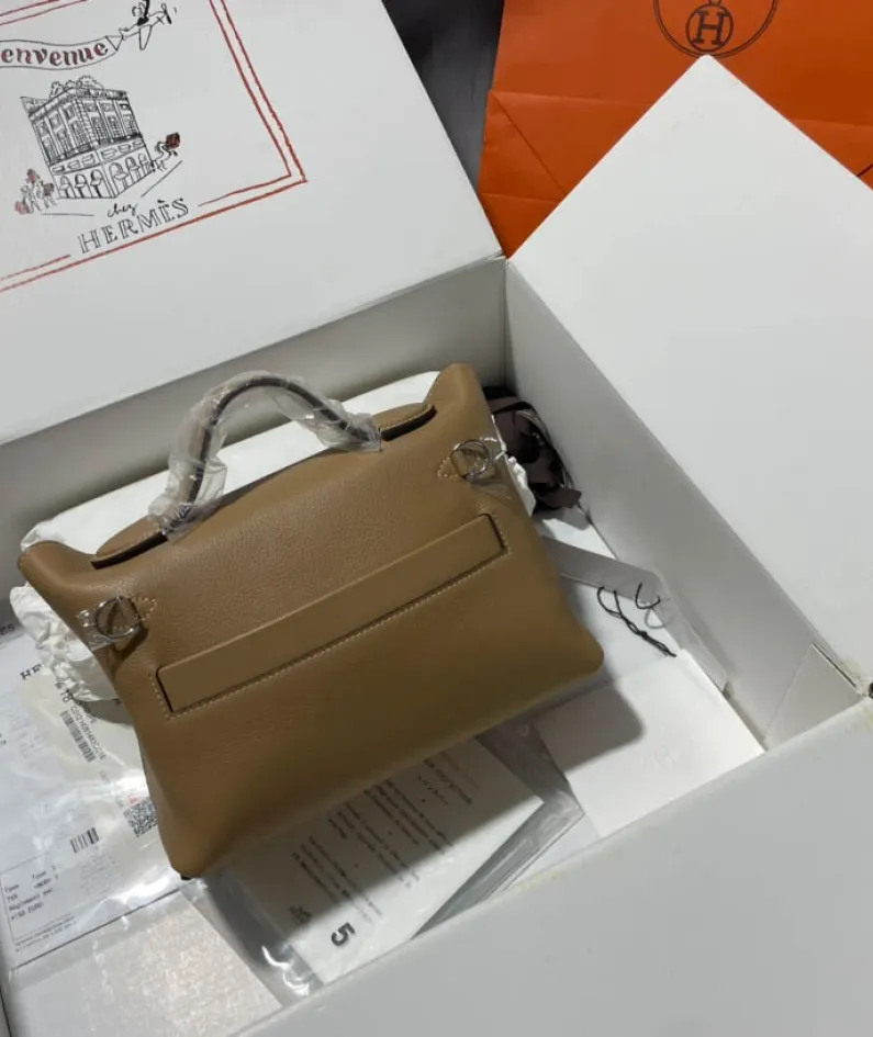 Mini Size: 21cm