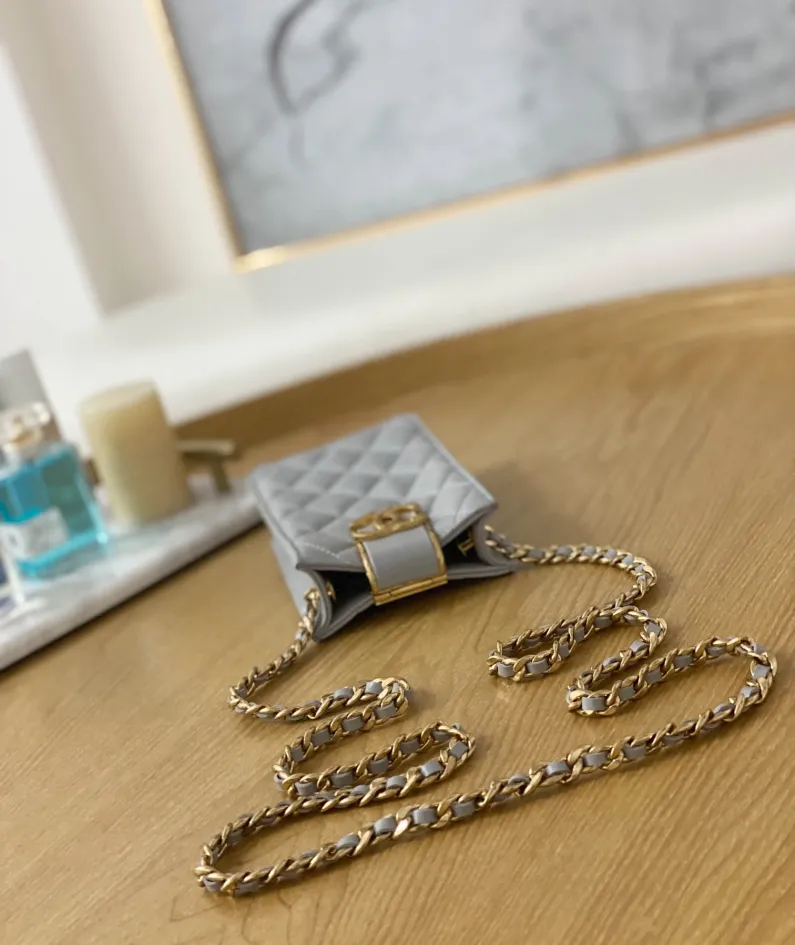Mobile phone bag Size: 18*3*10cm
