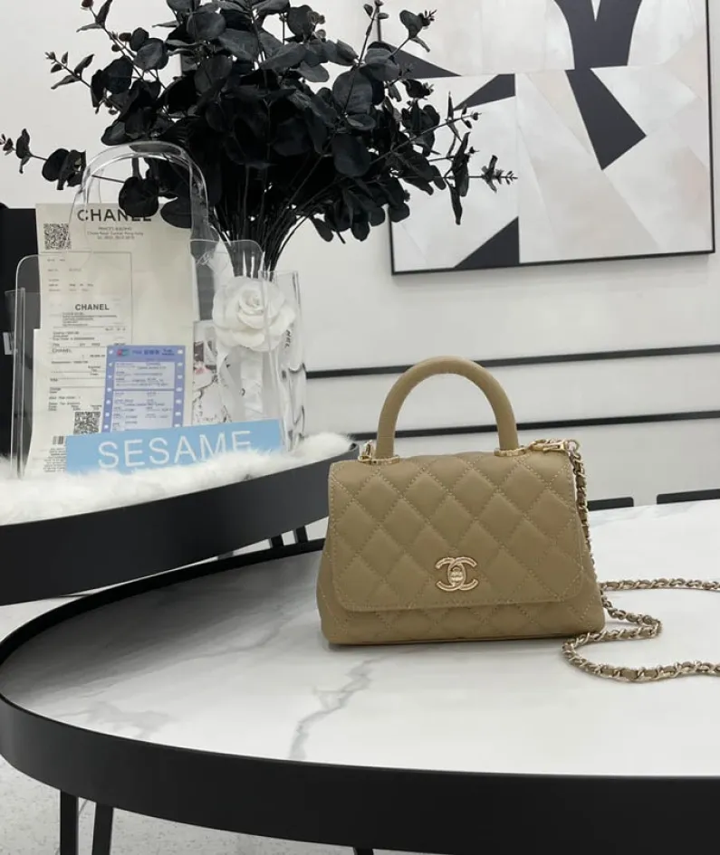 Chanel Size: 19cm/23cm/28cm Model Number: AS2215/92990/92991