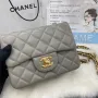 classic flap lambskin light gold buckle classic flap size:17cm