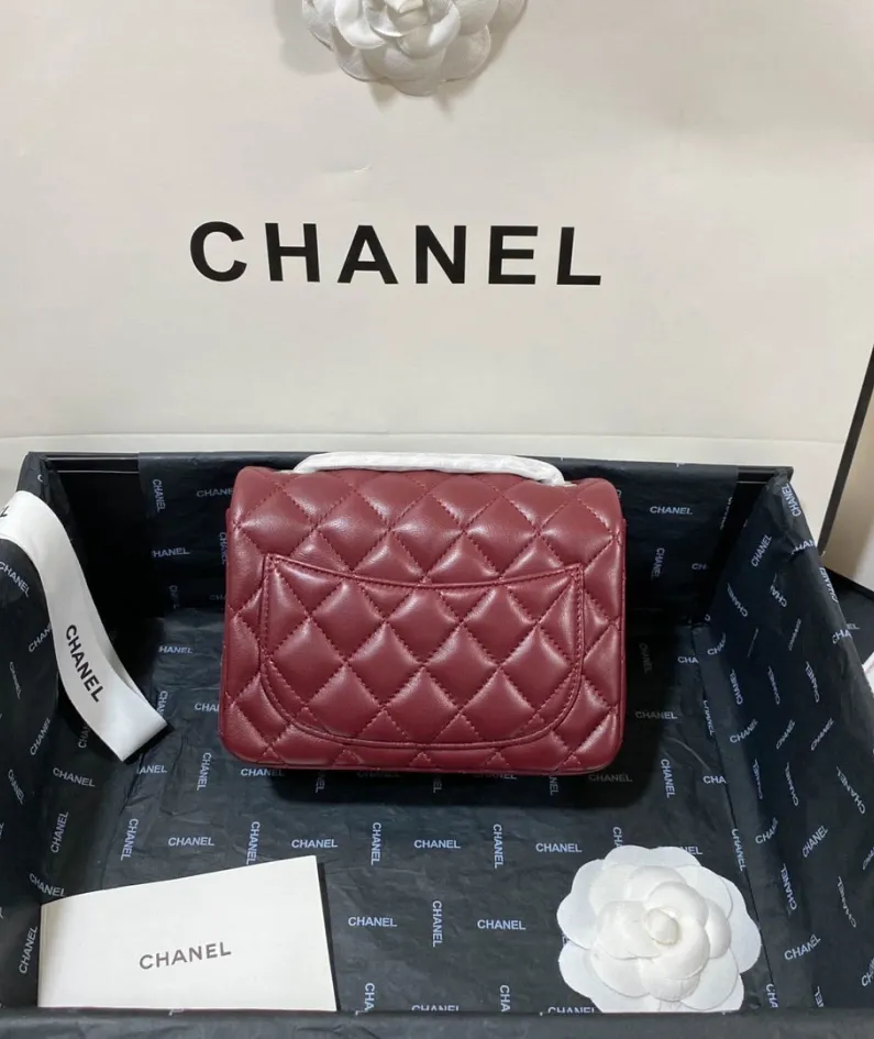 Lambskin Model: 1115 Size: 17cm