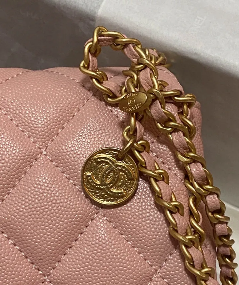 Lychee leather bag Model number: AS3468 Size: 21*15*7.5cm