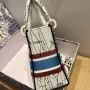 Lady D-Lite 5-panel embroidery Size: 24 x 20 x 11 cm