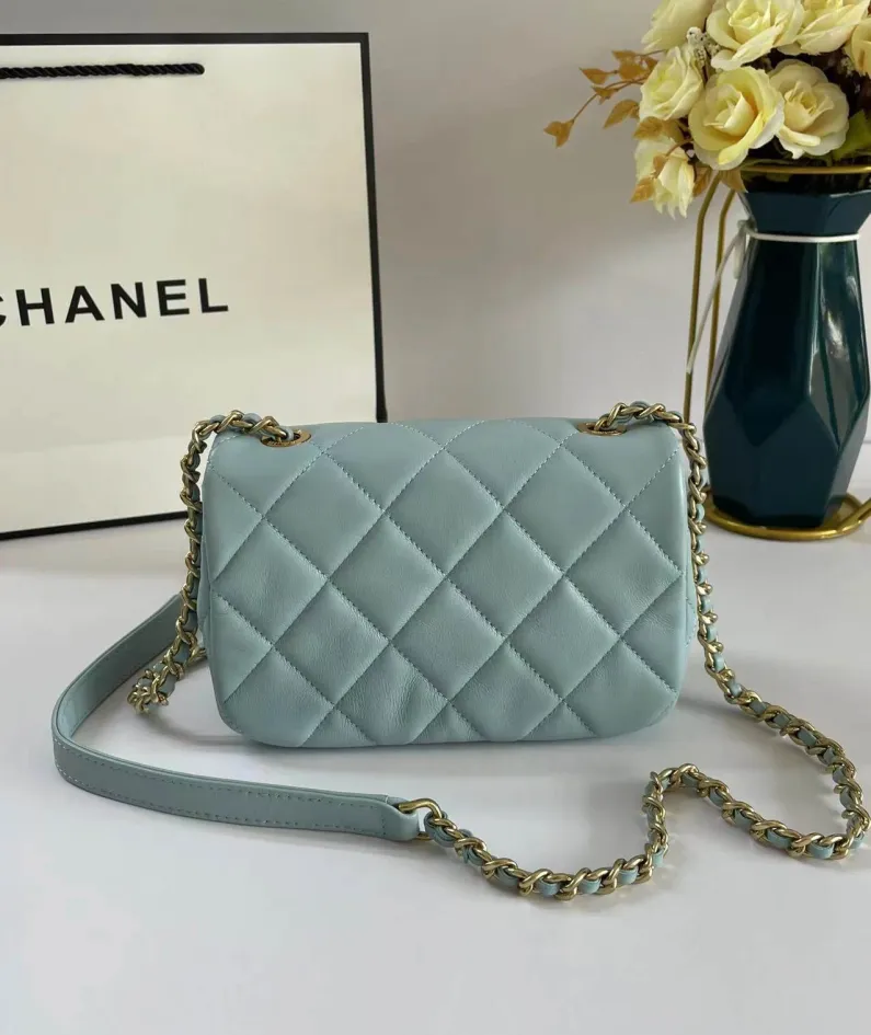 CHANEL Model: AS3473# Size: 13207cm