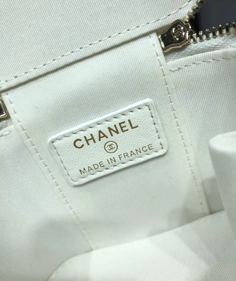 Hand Cosmetic Bag Model: AP2198 Size: 11*8.5*7cm