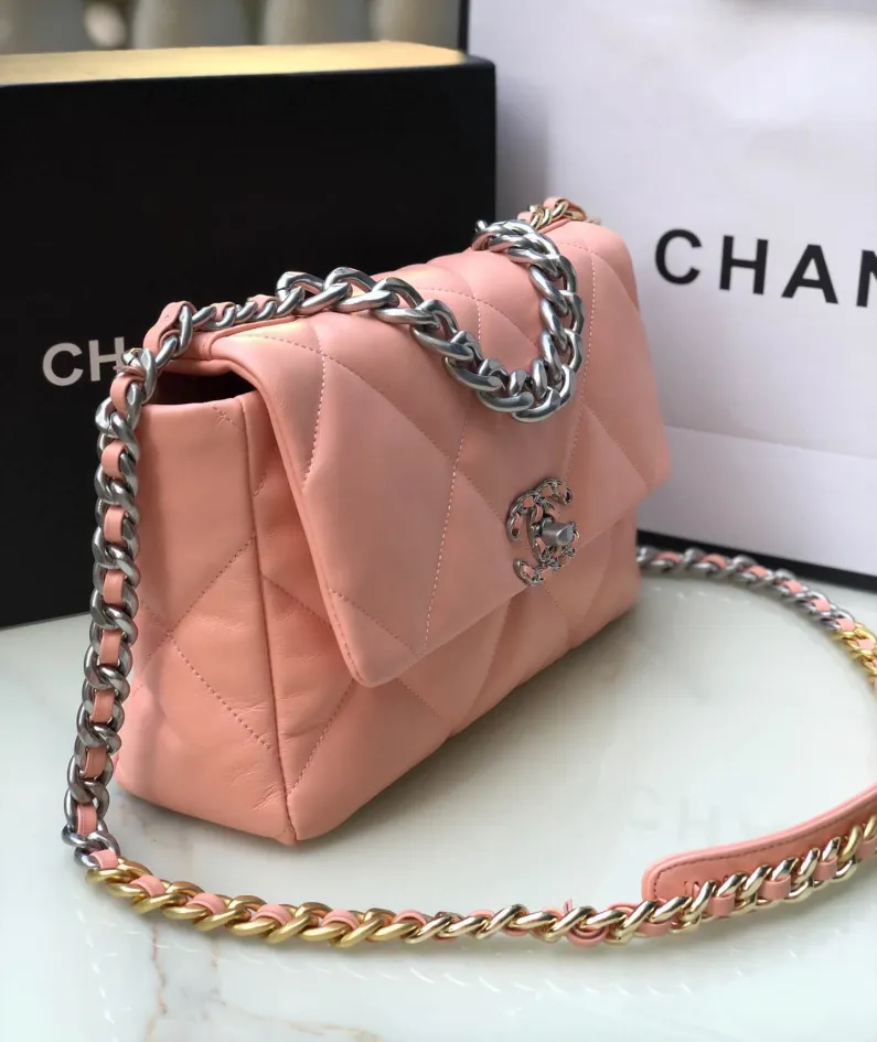 Chanel Model: S1161 Size: 30cm