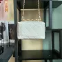 CHANEL Size: 22*10*15