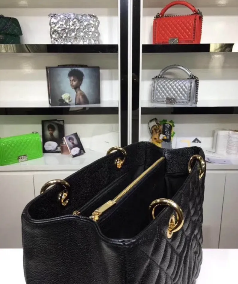 Leather ball grain Size: 33X24X13cm