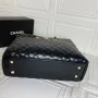 CHANEL palm pattern Size: 35*30*13 Style: 8007