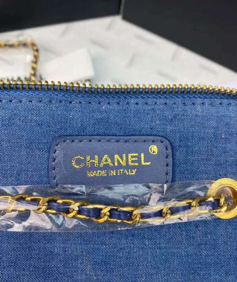 Denim Style: 8803 Size: 17*9.5*8*cm