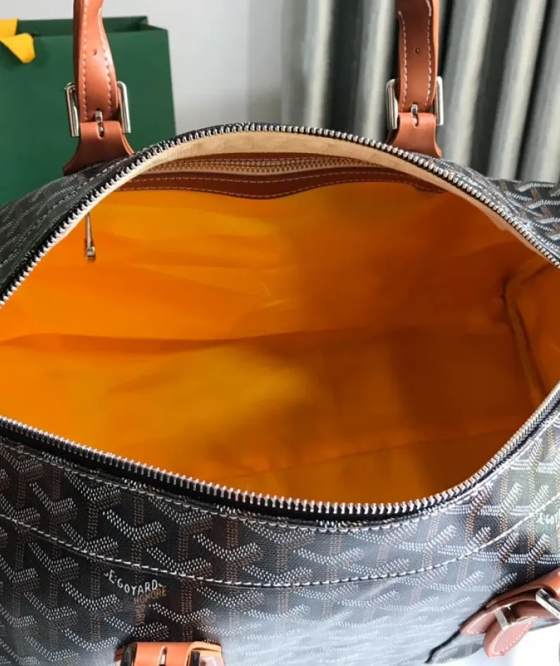 Goya Travel Bag Size: 48*23*24cm