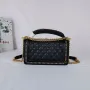 Lambskin Size: 25*16*9cm Style: 67086-1