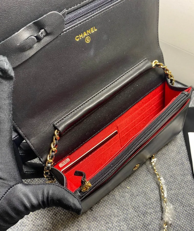 Cross bag size: 19cm