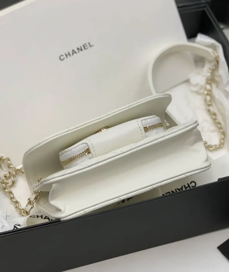 Classic and stylish Size: 10.5*15*5*cm Ident No.: 99190