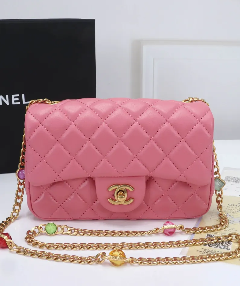Chanel Stone Chain Bag Size: 21/13/6 Style: 611