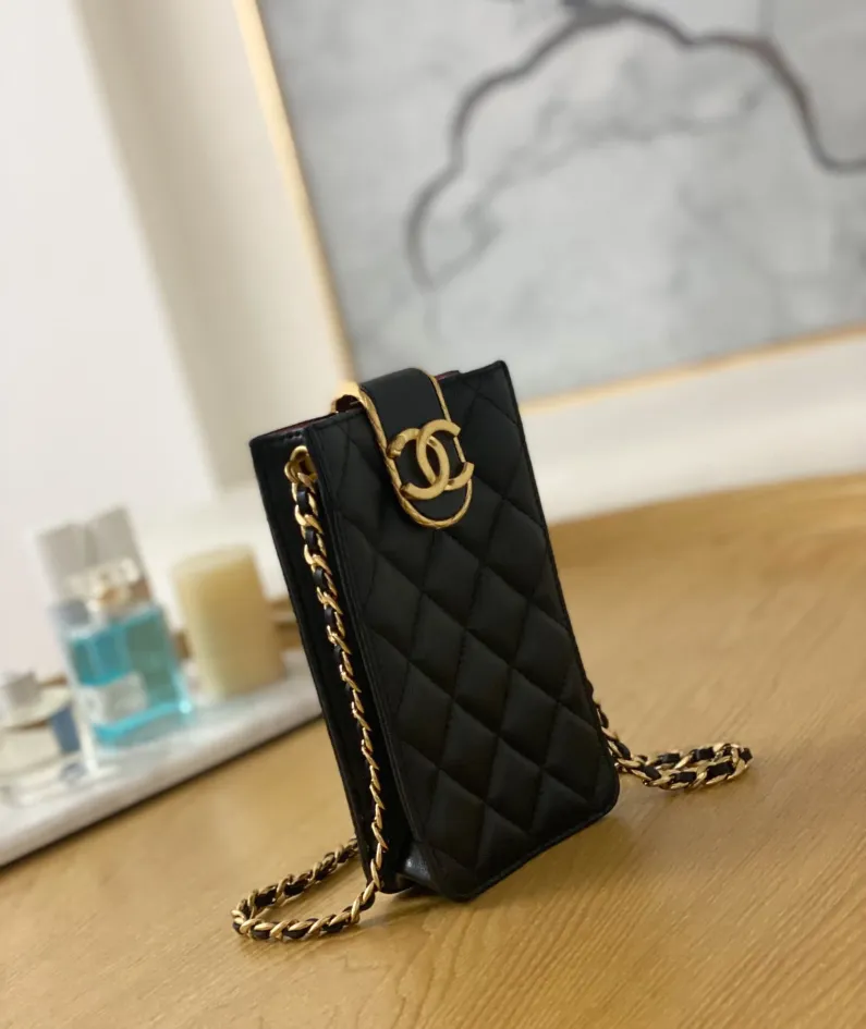 Mobile phone bag Size: 18*3*10cm