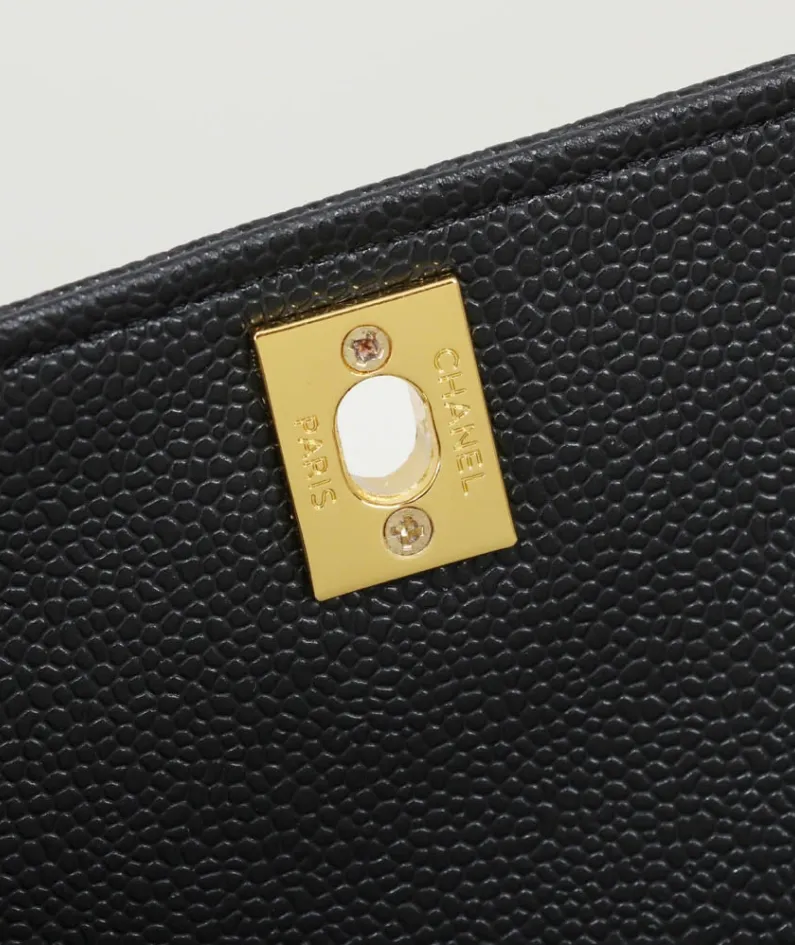 Chanel One Shoulder Crossbody Gold Buckle Size:33*23*9