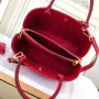 Louis Vuitton size: 33x23x15cm