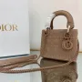 Size: 17 x 7.5x 14cm
