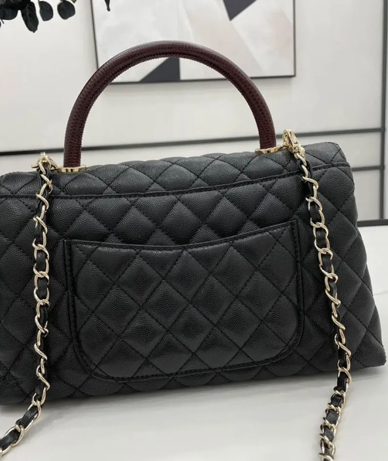 Chanel Size: 19cm/23cm/28cm Model Number: AS2215/92990/92991