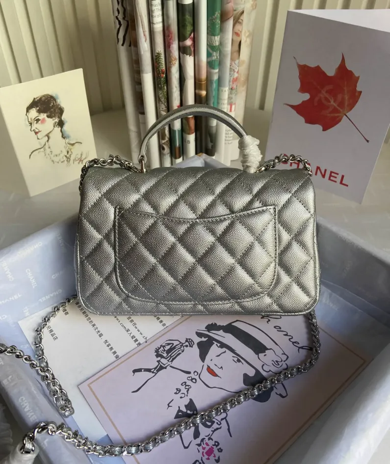 Handbag Size: 20x14x7 Model: AS243