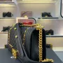 Gilt buckle series Model number: 67086 Size: W25*H14-16*D7.5