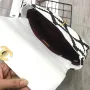 Handbag Size: 30/21/10