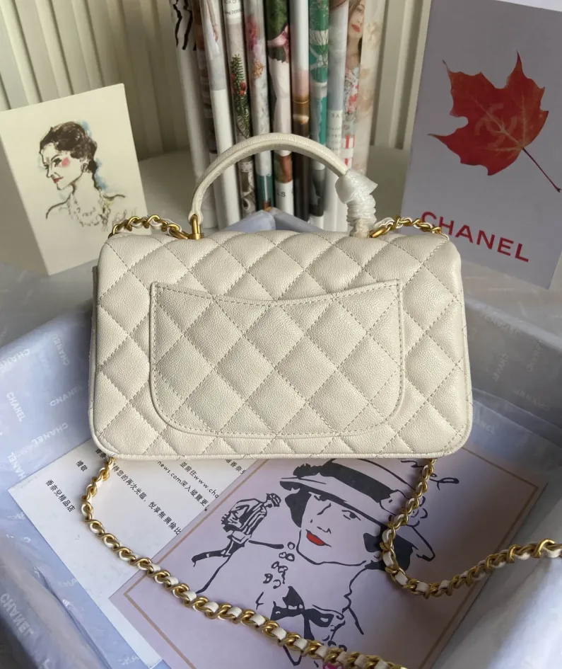 Handbag Size: 20x14x7 Model: AS243