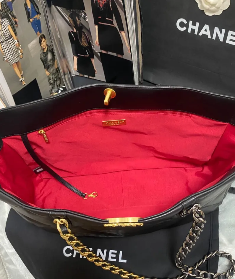 Chanel Style: AS3660 Size: 264010cm