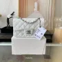 Light Silver Metal Bag Size: 20cm Ident No.: 01116