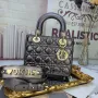 Model: D6806 Size: 20 x 16.5 x 8 cm