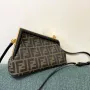 FEND1 First Size: 32.5x15x23.5cm 26x9.5x18cm