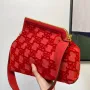 FEND1 First Size: 32.5x15x23.5cm 26x9.5x18cm