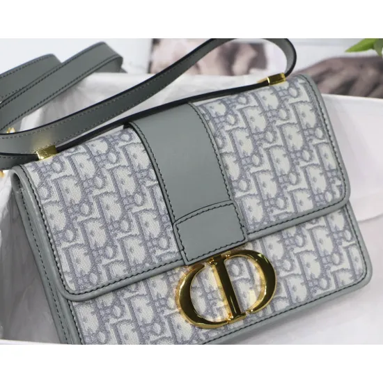 30 Montaigne Size:24*17*8cm