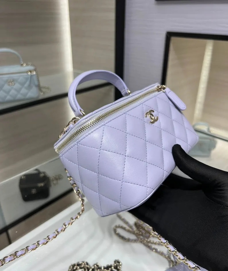 Hand Cosmetic Bag Model: AP2198 Size: 11*8.5*7cm