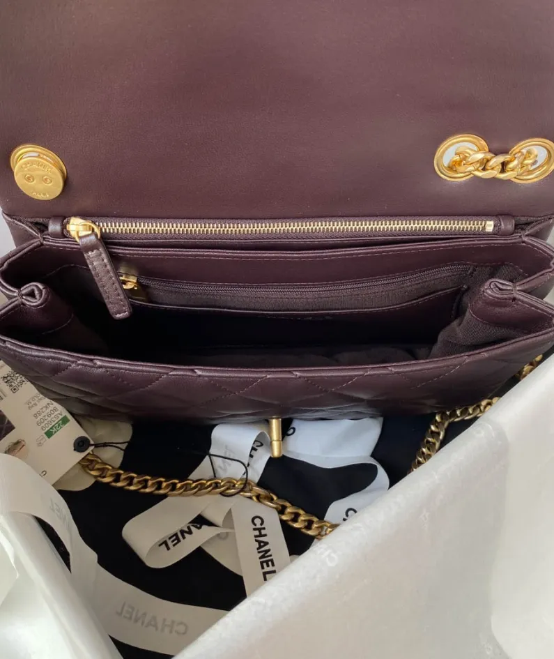 Lambskin Size: 16*25*10cm