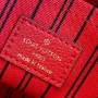 Louis Vuitton size: 33x23x15cm