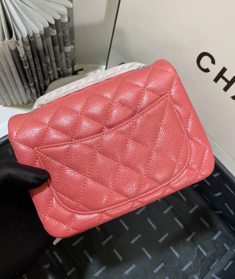 Lambskin Model: 1115
