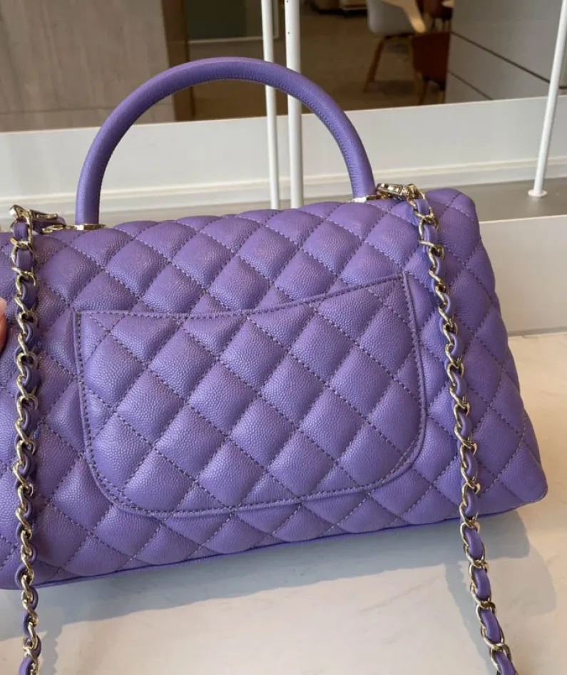 Chanel Size: 19cm/23cm/28cm Model Number: AS2215/92990/92991