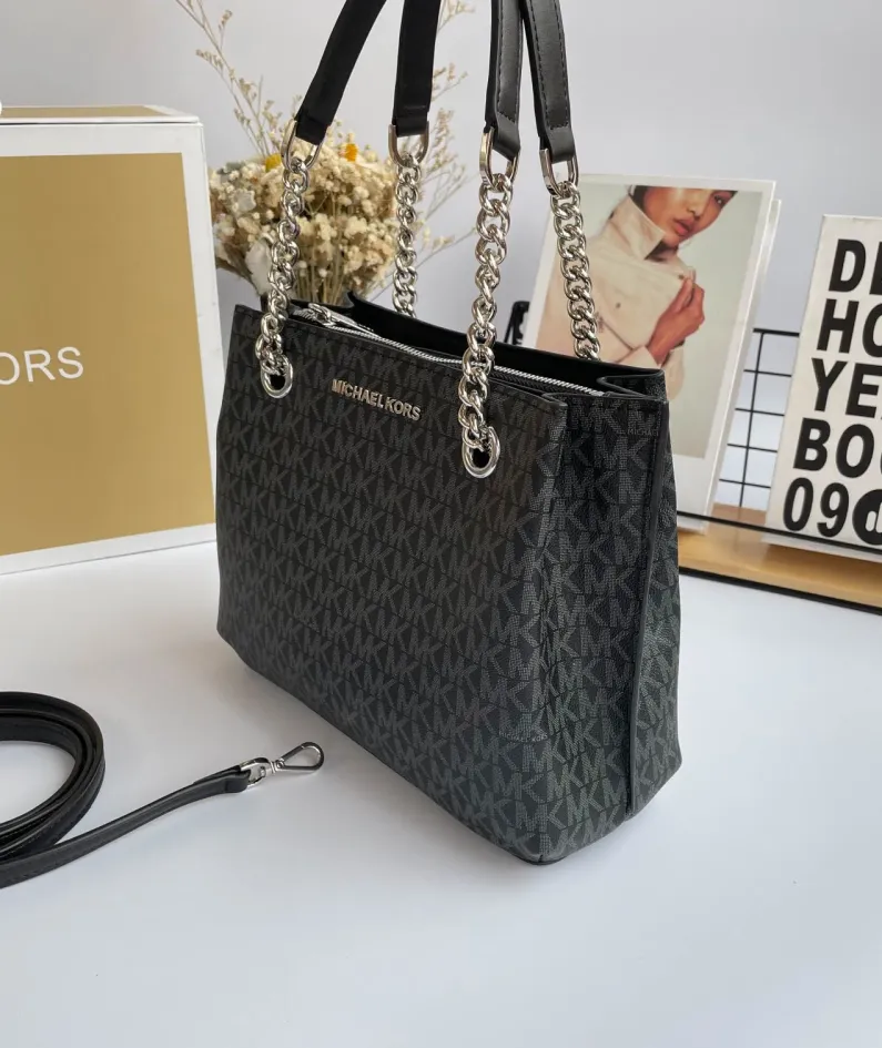 MK shoulder crossbody bag Model:0134 Size:27x21x8
