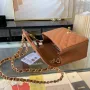Light Silver Metal Bag Size: 17cm Ident No.: 01115