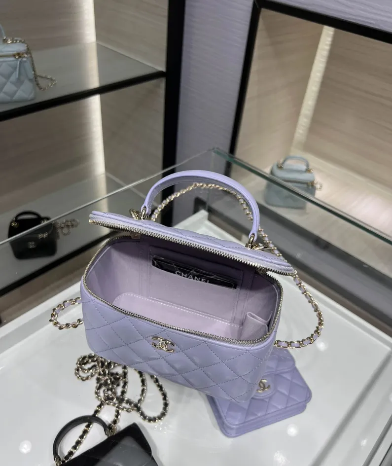 Hand Cosmetic Bag Model: AP2198 Size: 11*8.5*7cm
