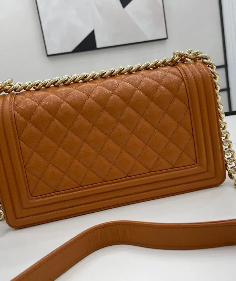 Diamond ball calfskin Size: 25cm