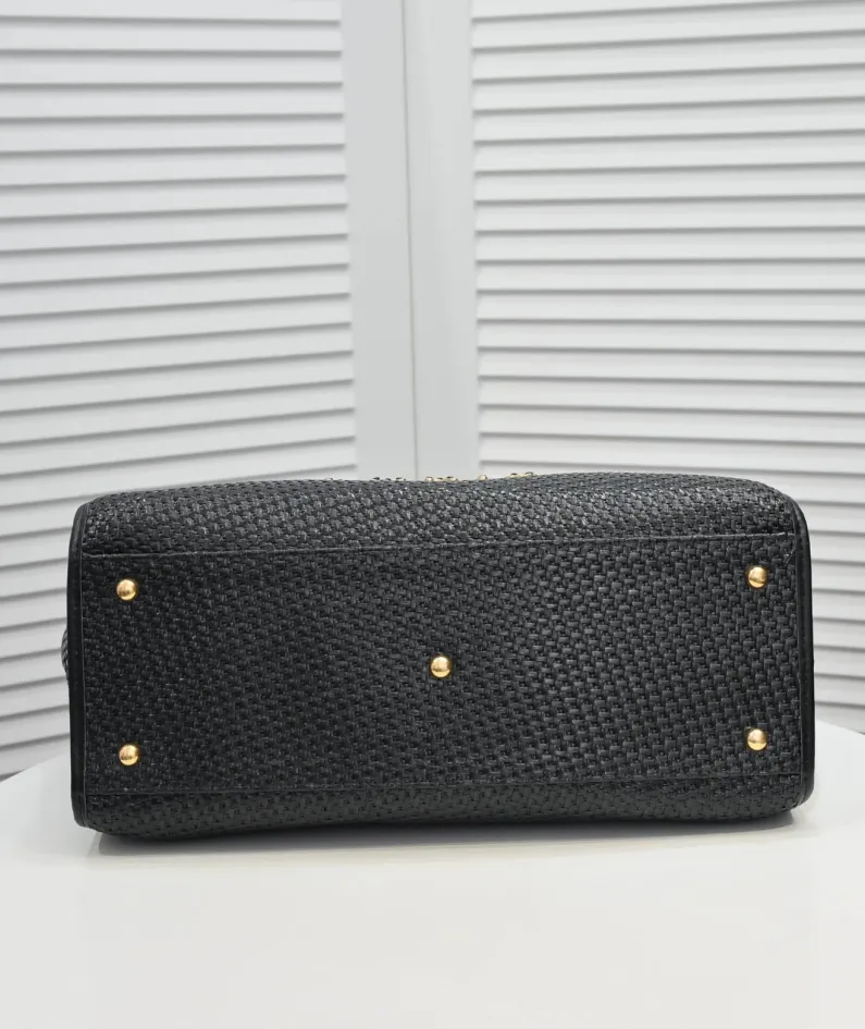 Chanel Size: 38*32*18cn Style: 9060