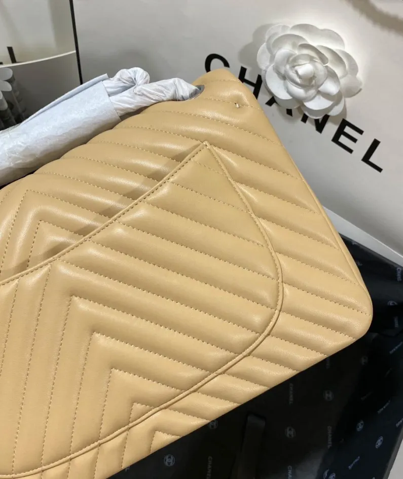 Lambskin Model: 1113 Size: 30m